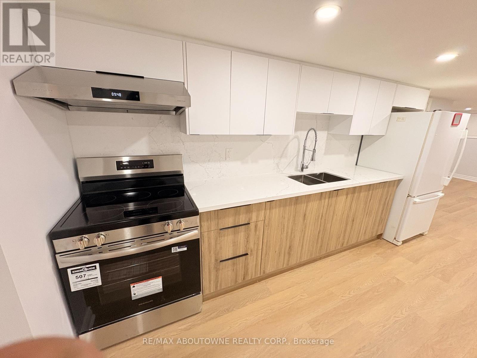 Basement - 202 Victoria Road N, Guelph, Ontario  N1E 5H8 - Photo 4 - X12512586