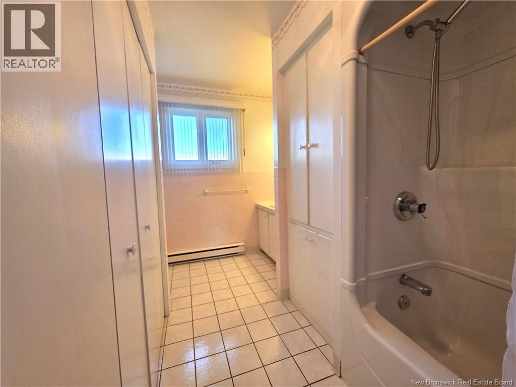 636 3 Ieme Ave, Grand-Sault/grand Falls, New Brunswick  E3Z 1A3 - Photo 24 - NB129704