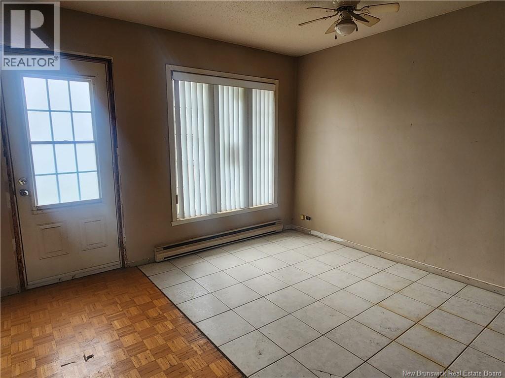 32 Rue Pelletier, Saint-Quentin, New Brunswick  E8A 1Y1 - Photo 5 - NB129665