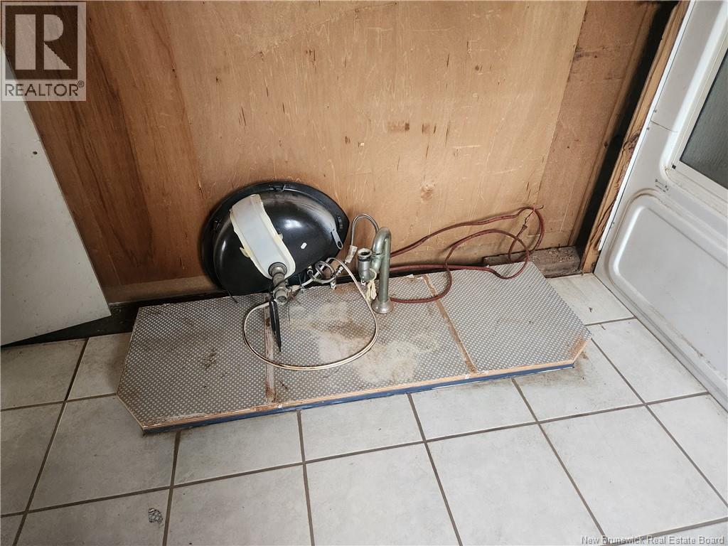32 Rue Pelletier, Saint-Quentin, New Brunswick  E8A 1Y1 - Photo 9 - NB129665