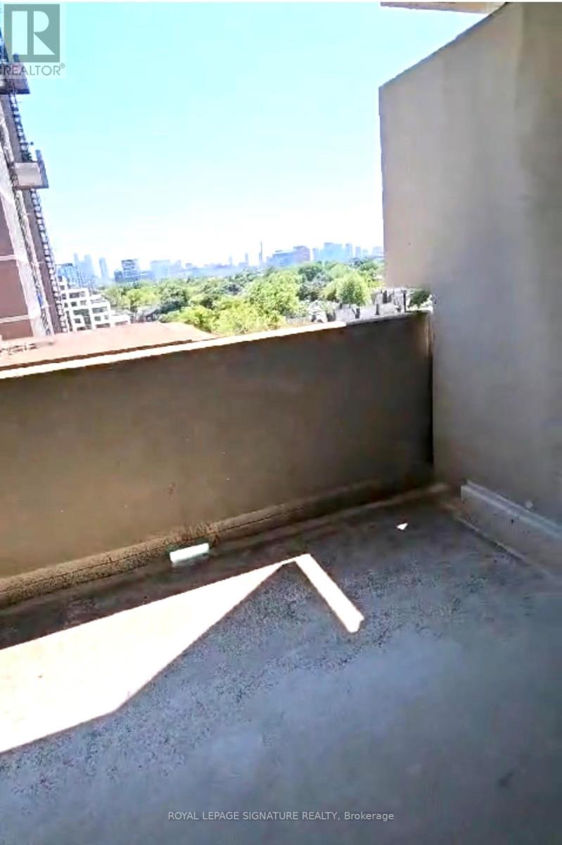 705 - 720 Spadina Avenue, Toronto, Ontario  M5S 2T9 - Photo 14 - C12510342