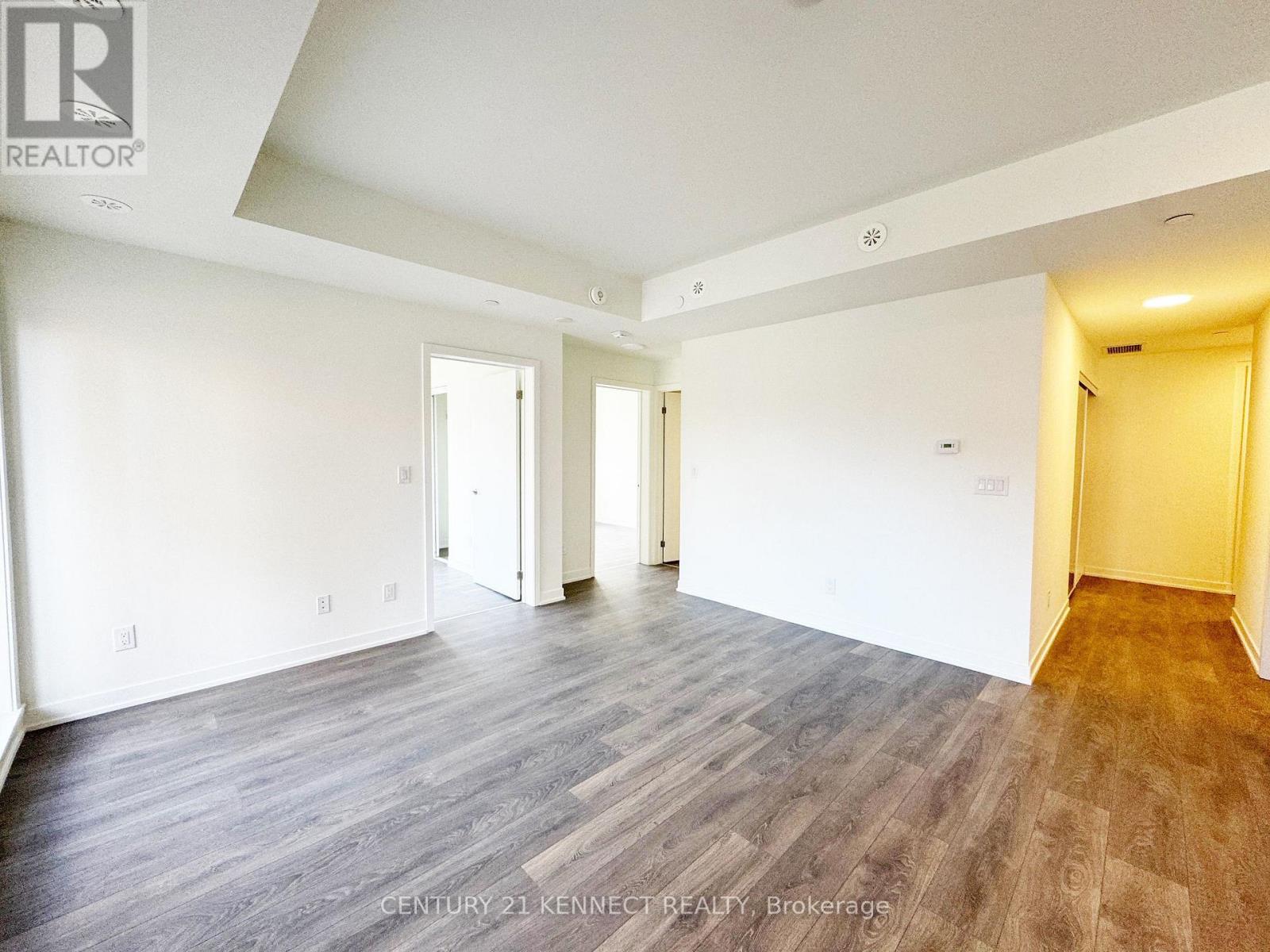 202 - 135 Canon Jackson Drive, Toronto, Ontario  M6M 0C3 - Photo 7 - W12506990