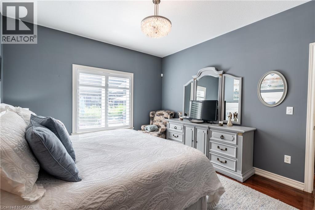 56 Videl Crescent N, St. Catharines, Ontario  L2W 0A3 - Photo 12 - 40785910