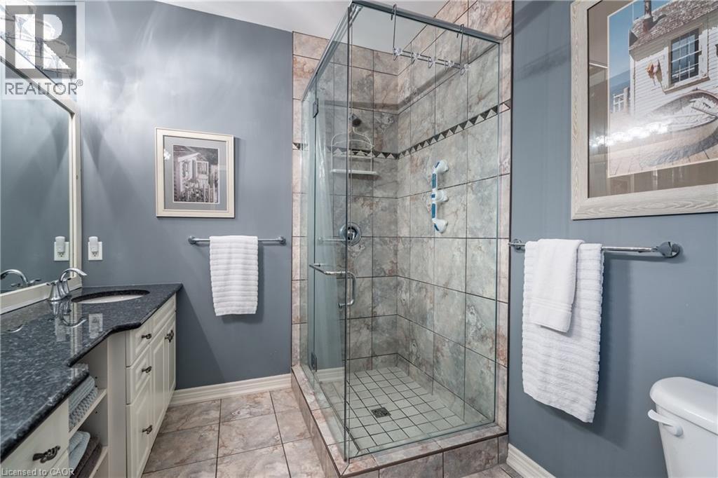 56 Videl Crescent N, St. Catharines, Ontario  L2W 0A3 - Photo 14 - 40785910