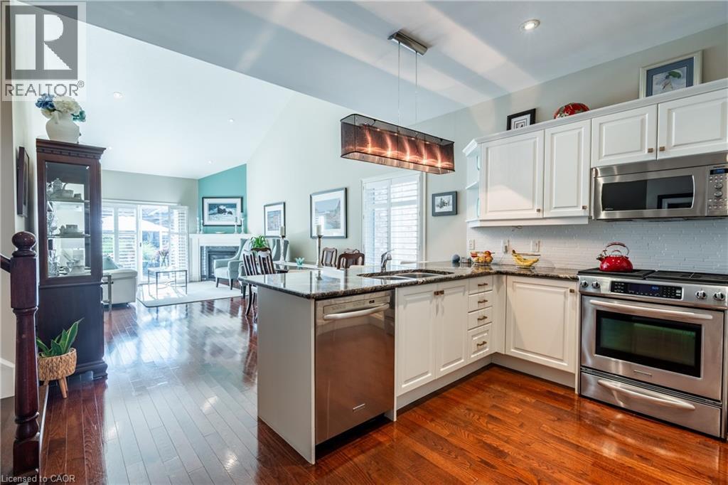 56 Videl Crescent N, St. Catharines, Ontario  L2W 0A3 - Photo 3 - 40785910