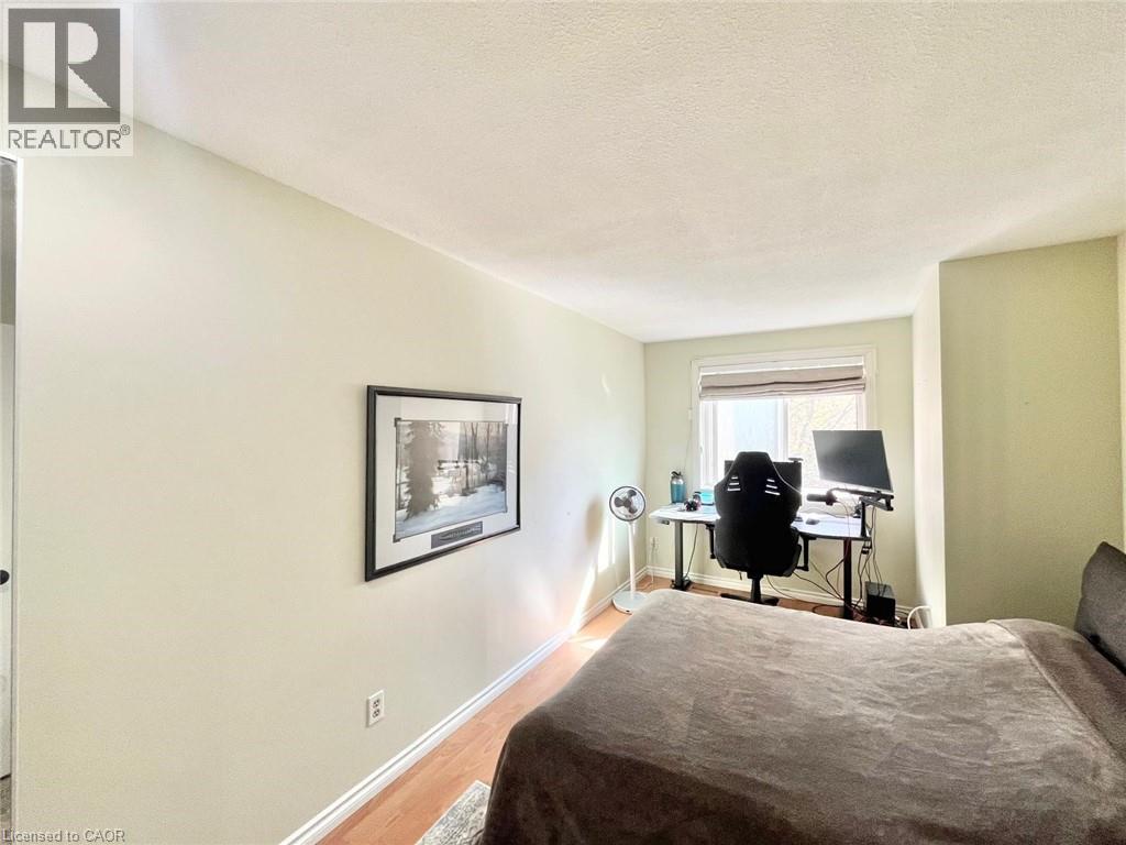 279 Sandowne Drive Unit# 8, Waterloo, Ontario N2K 2C1 - Photo 18 - 40785535