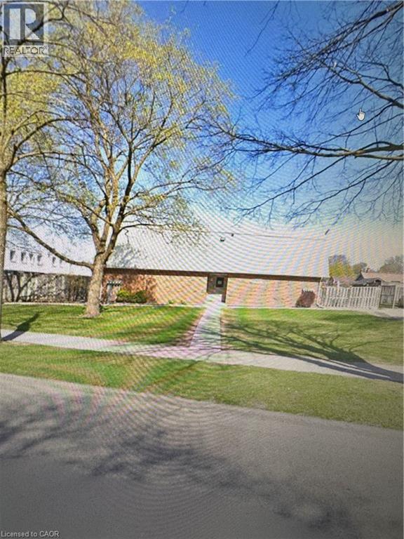 300 Traynor Avenue Unit# 4, Kitchener, Ontario N2C 2J1 - Photo 1 - 40784016