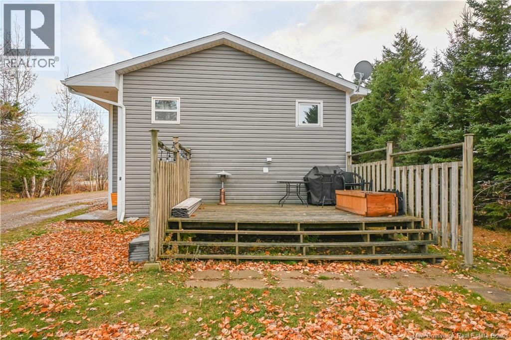 8179 313 Route, Petite-Rivière-De-I'lle, New Brunswick  E8T 1W6 - Photo 4 - NB129715