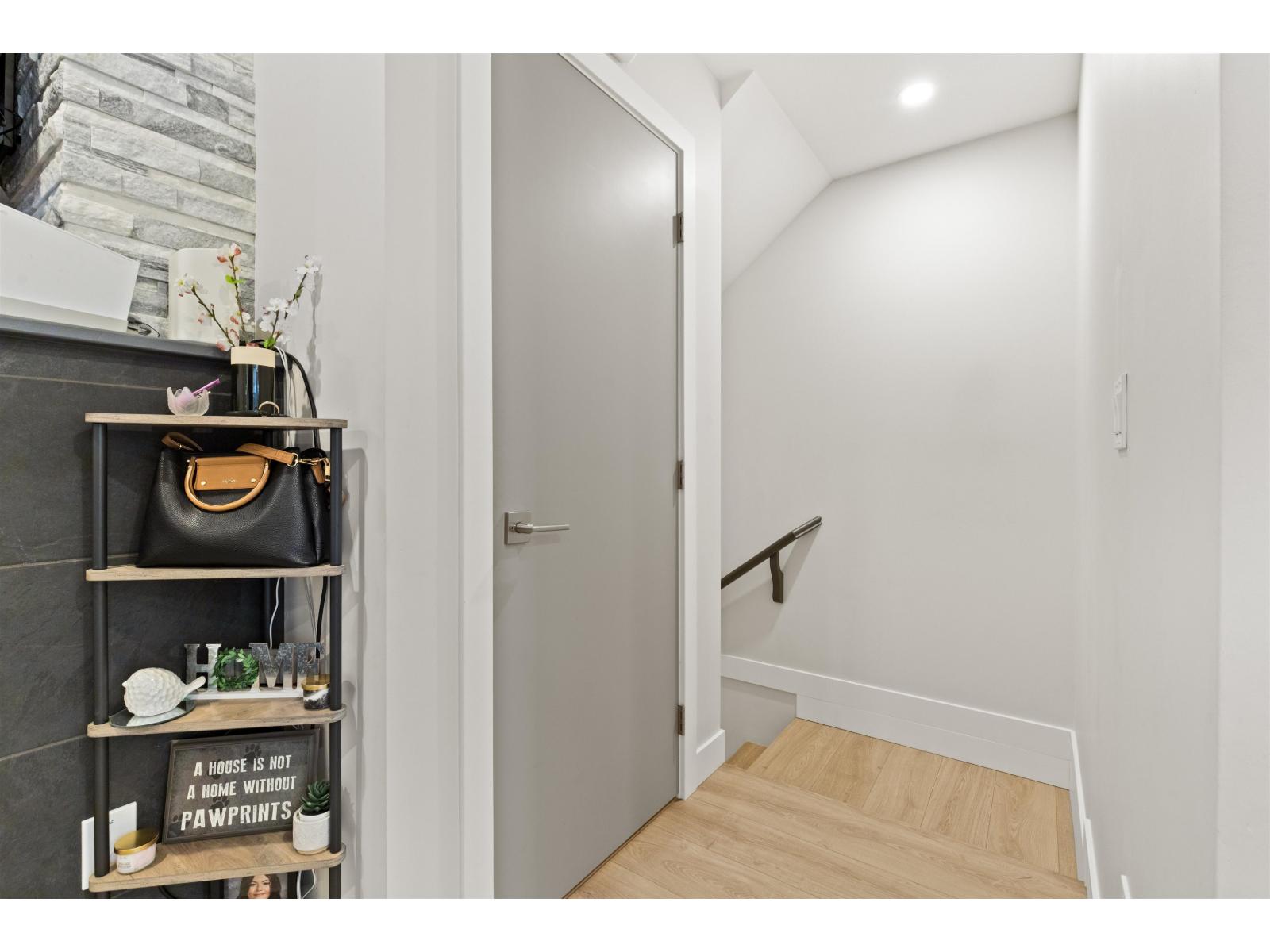 211 46150 Thomas Road, Vedder Crossing, Chilliwack, British Columbia V2R 6B3 - Photo 5 - R3064526