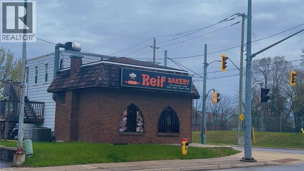 390 Courtland Avenue E, Kitchener, Ontario N2G 2W2 - Photo 12 - 40779320