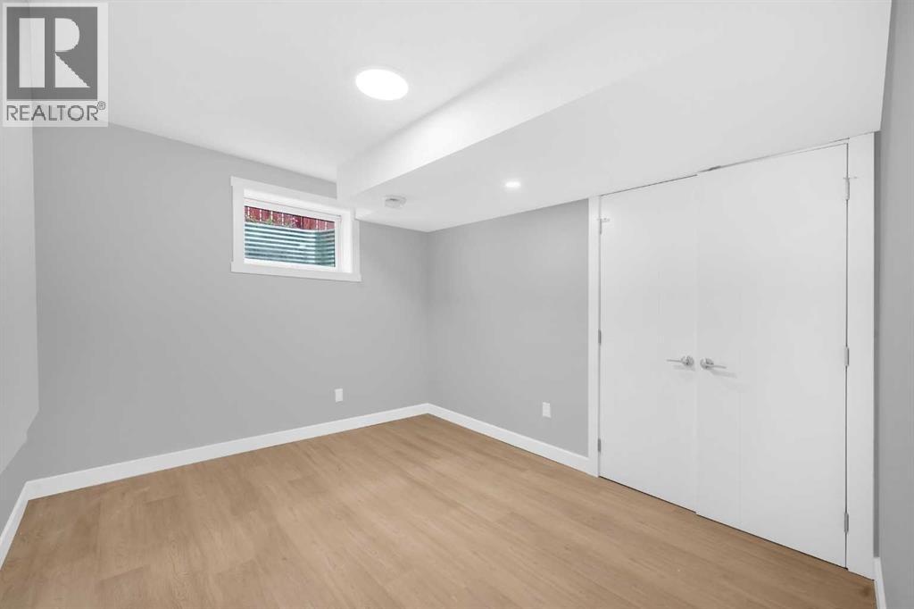 219 Falwood Way Ne, Calgary, Alberta  T3J 1A9 - Photo 29 - A2254932