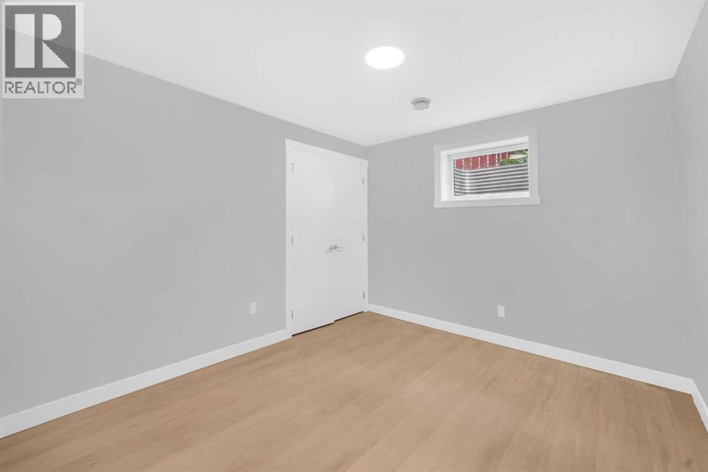 219 Falwood Way Ne, Calgary, Alberta  T3J 1A9 - Photo 30 - A2254932