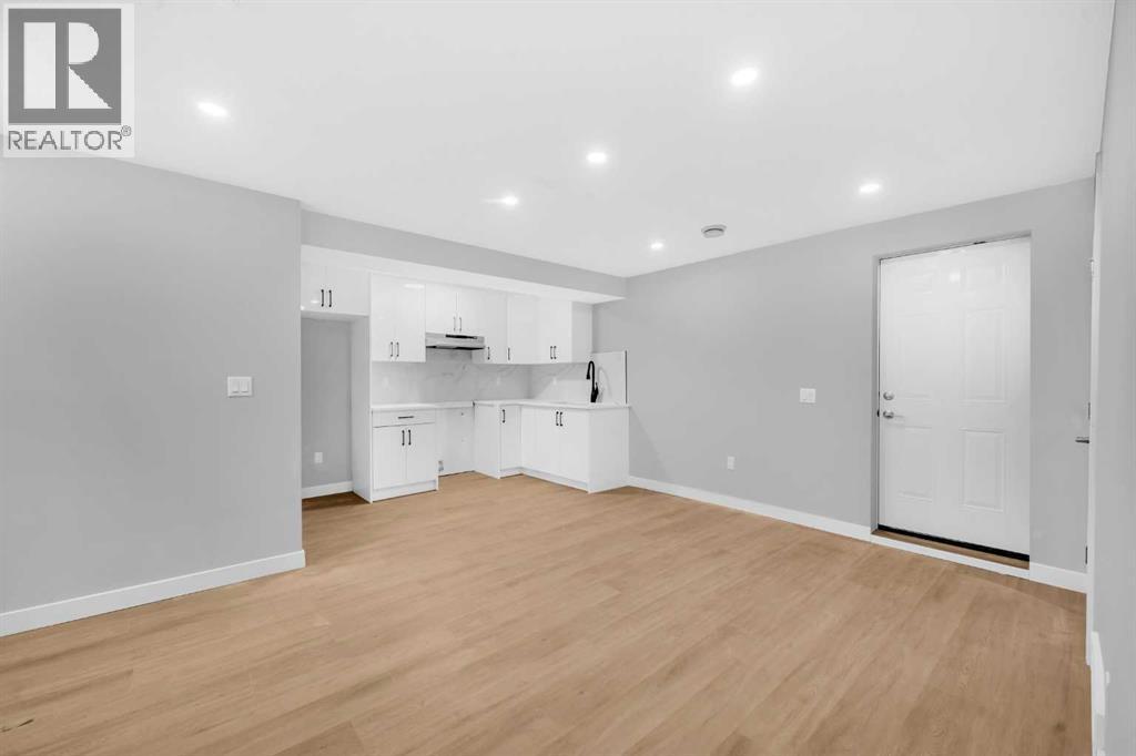 219 Falwood Way Ne, Calgary, Alberta  T3J 1A9 - Photo 26 - A2254932