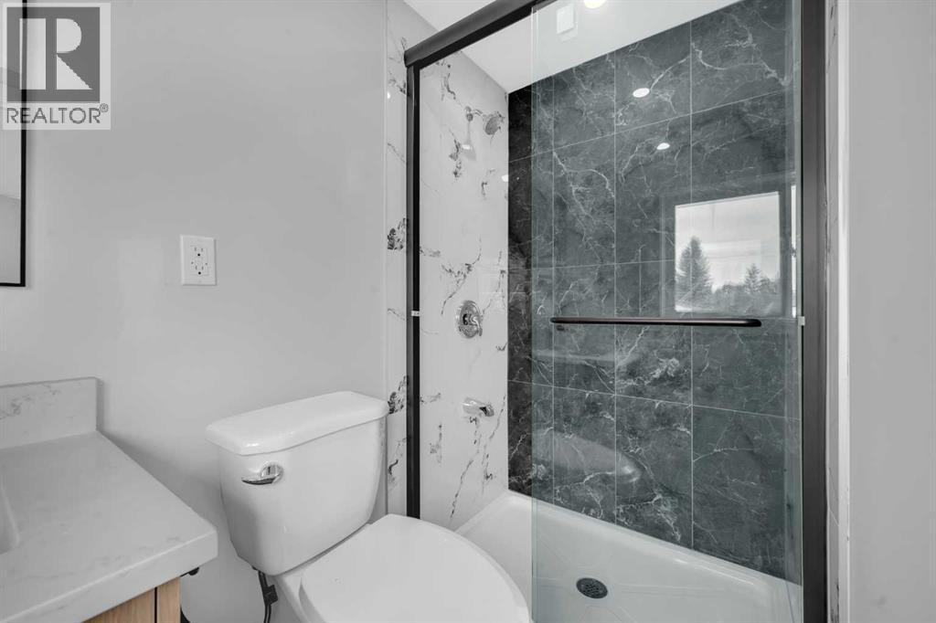 219 Falwood Way Ne, Calgary, Alberta  T3J 1A9 - Photo 18 - A2254932