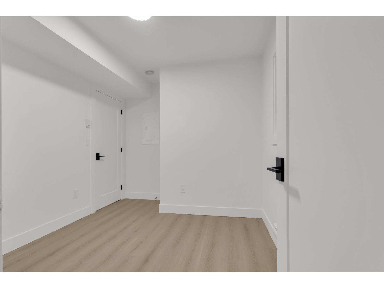 7020 205 Street, Langley, British Columbia  V2Y 1S9 - Photo 27 - R3064212