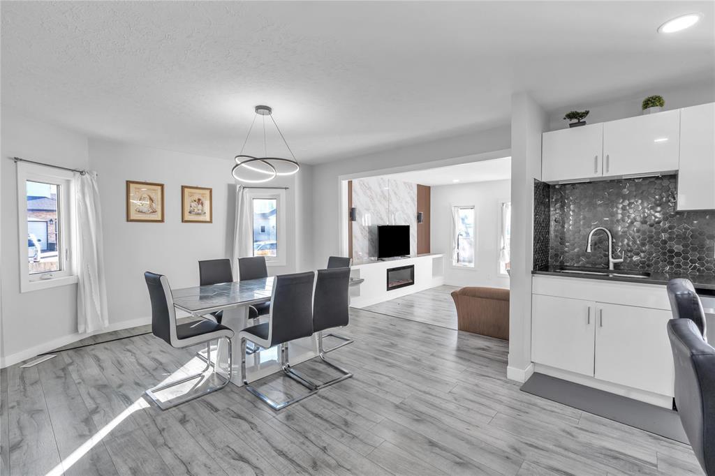 66 Stardust Crescent, Winnipeg, Manitoba  R2P 2H5 - Photo 10 - 202527877