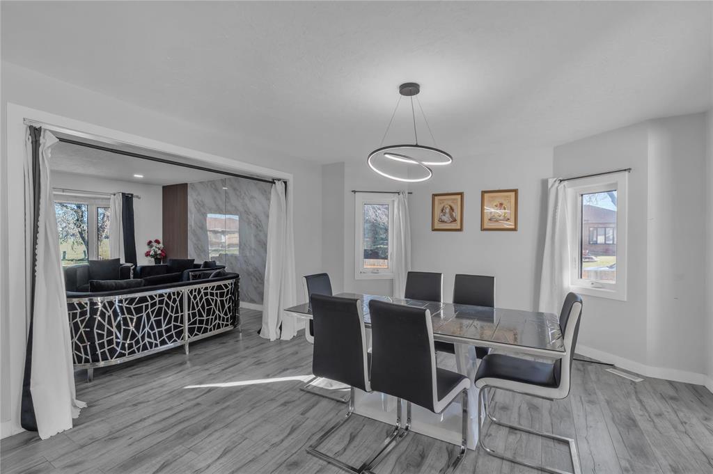 66 Stardust Crescent, Winnipeg, Manitoba  R2P 2H5 - Photo 5 - 202527877