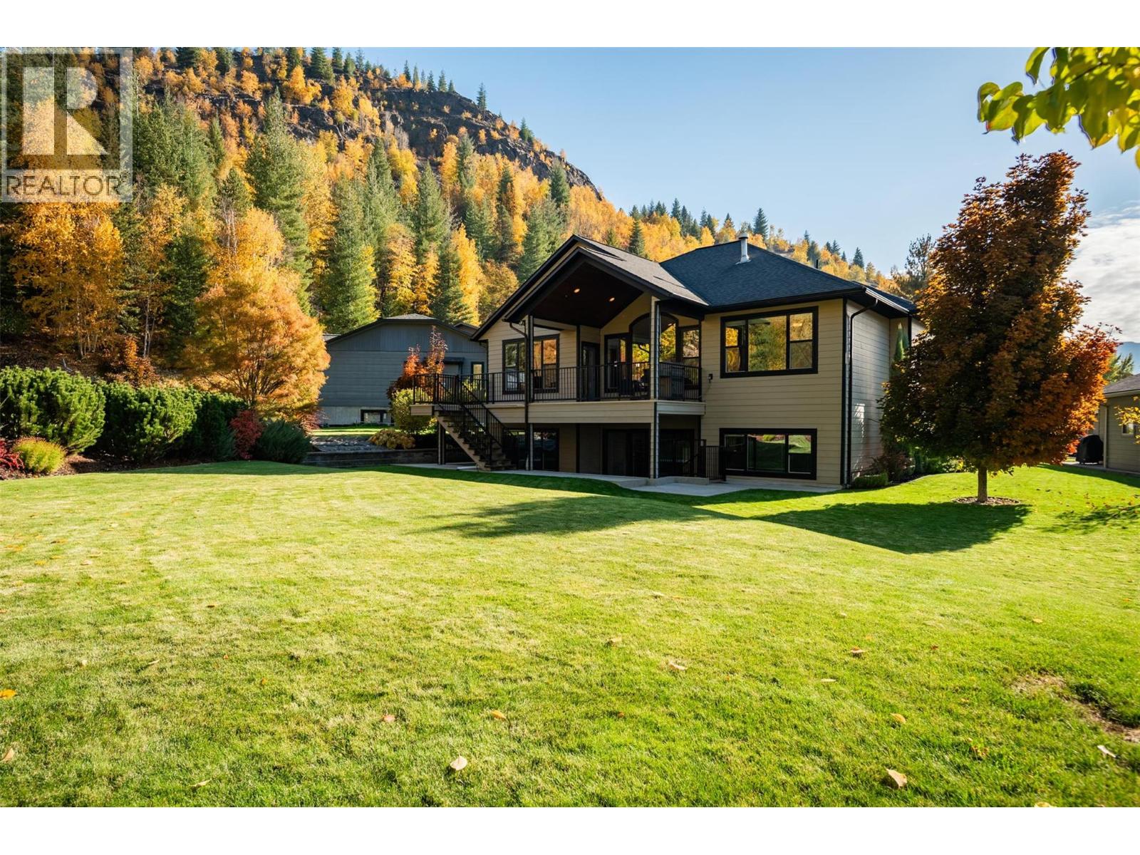 7912 Birchwood Drive, Trail, British Columbia  V1R 4Y4 - Photo 55 - 10366459