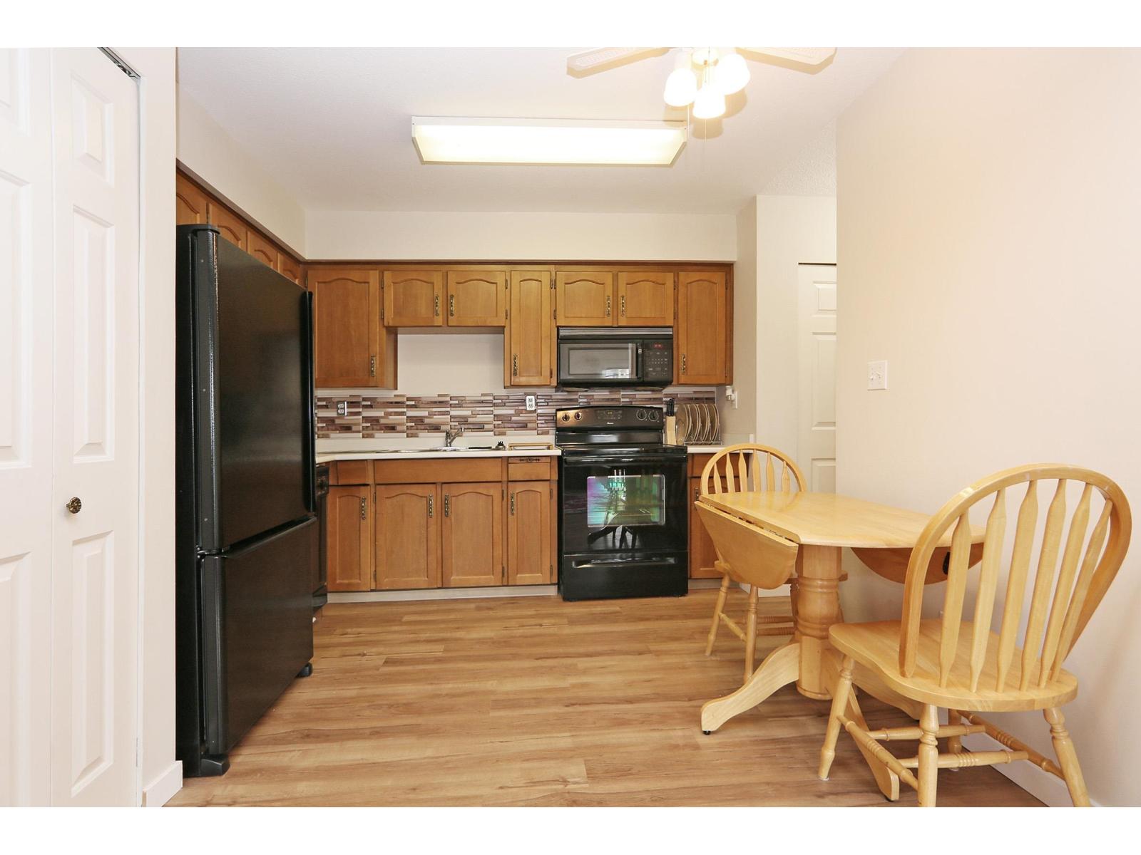 201 9417 Nowell Street, Chilliwack Downtown, Chilliwack, British Columbia  V2P 7M4 - Photo 6 - R3064991