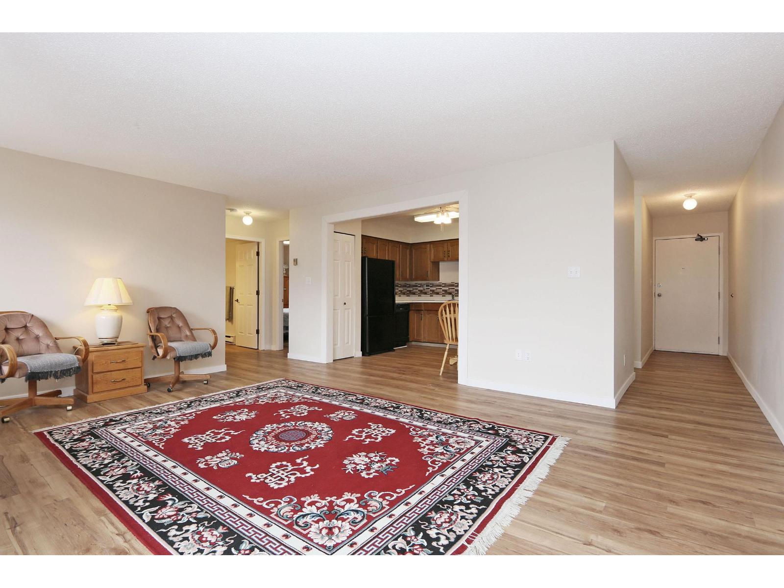 201 9417 Nowell Street, Chilliwack Downtown, Chilliwack, British Columbia  V2P 7M4 - Photo 4 - R3064991