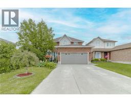 32 VINEBERG Drive, Hamilton, Ontario