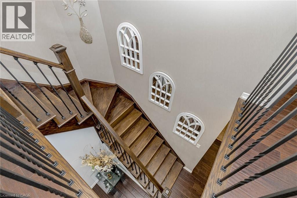 32 Vineberg Drive, Hamilton, Ontario  L9B 2P6 - Photo 19 - 40785457