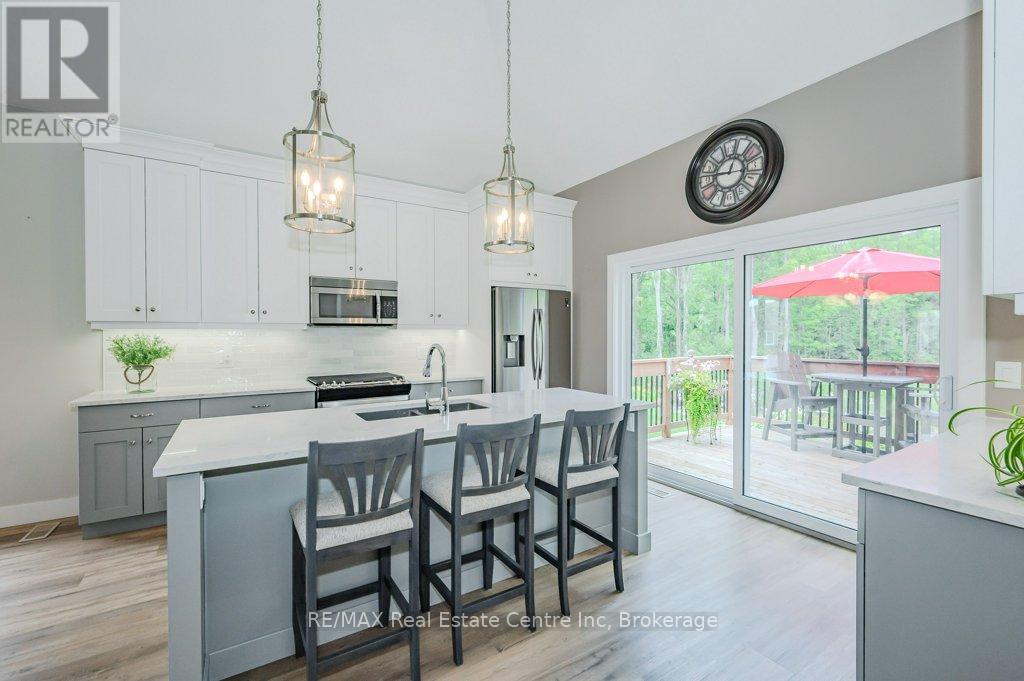 18 - 744 Nelson Street W, Norfolk (Port Dover), Ontario  N0A 1N0 - Photo 8 - X12512748