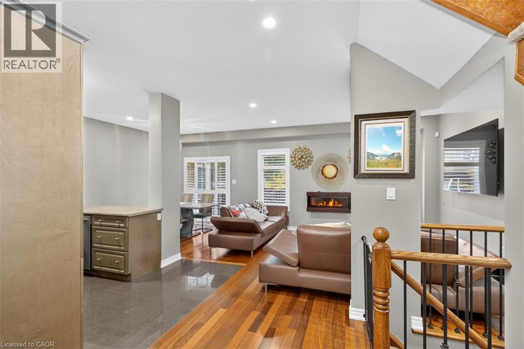 6 Atessa Drive, Hamilton, Ontario  L9B 0C6 - Photo 7 - 40785892