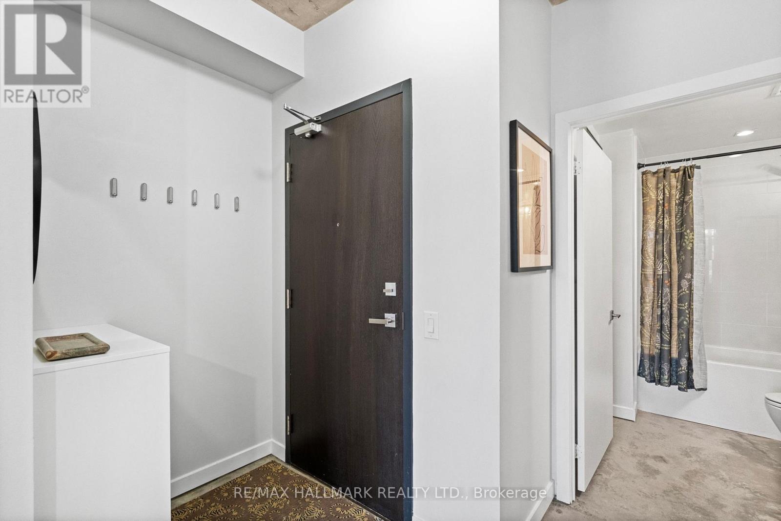 207 - 1239 Dundas Street W, Toronto, Ontario  M6J 1X6 - Photo 24 - C12512606