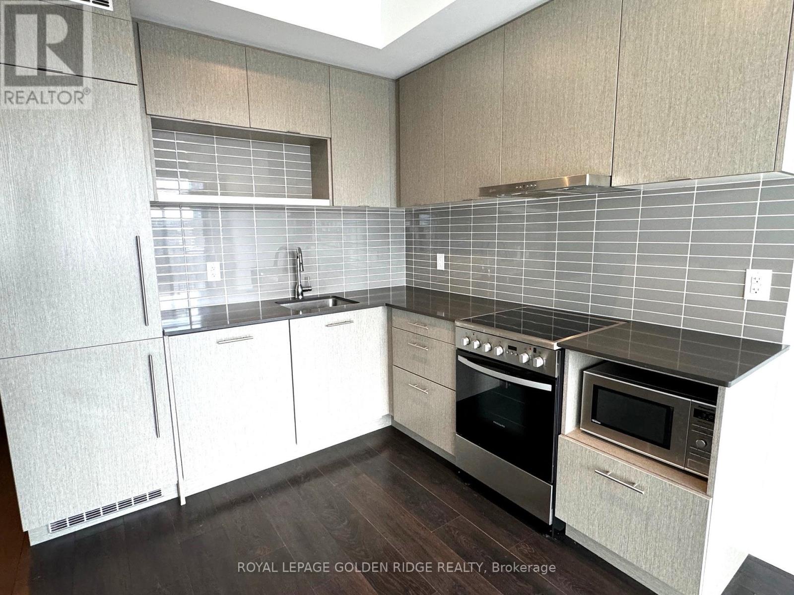 2402 - 365 Church Street, Toronto, Ontario  M5B 1H6 - Photo 9 - C12512626