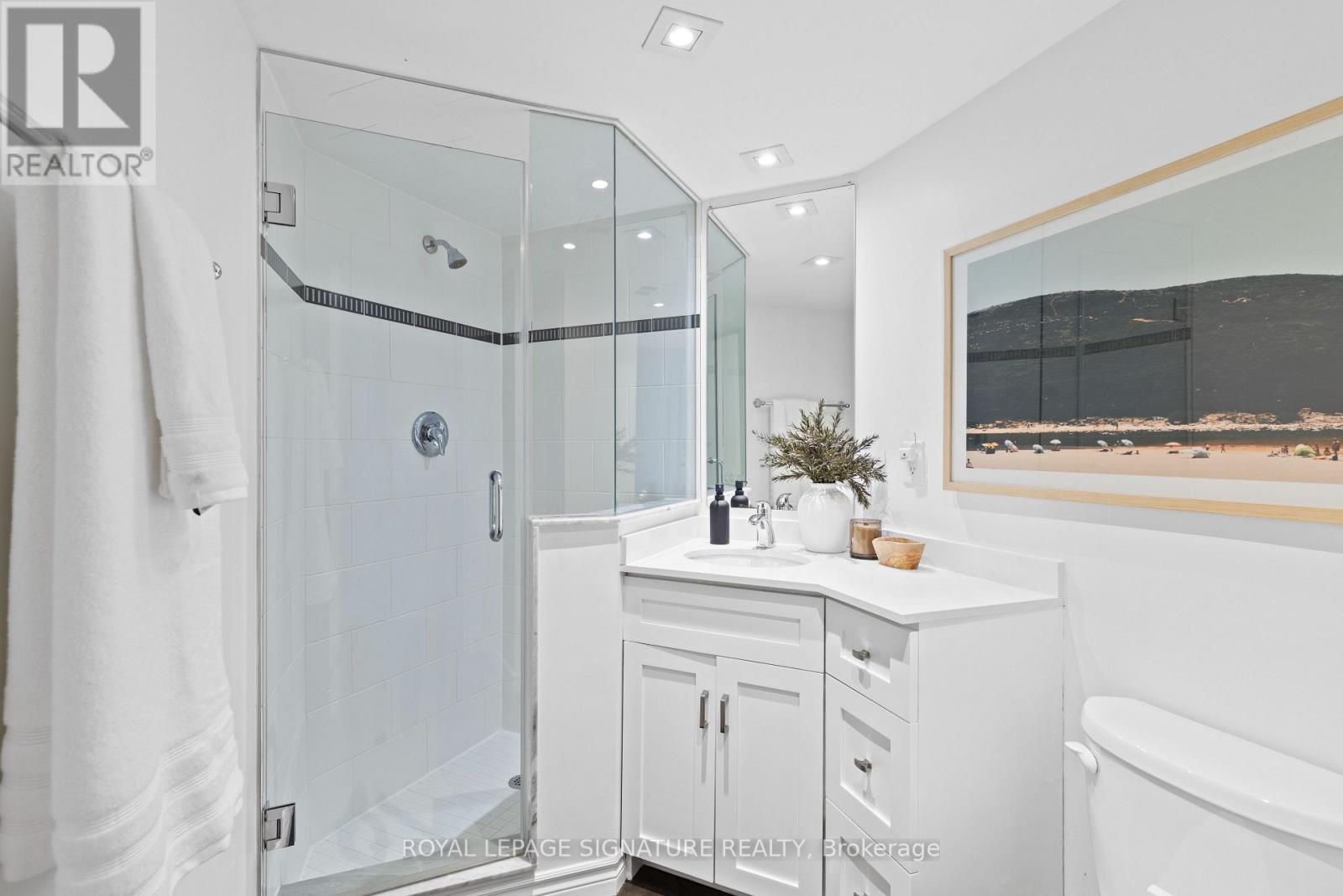 1815 - 1001 Bay Street, Toronto, Ontario  M5S 3A6 - Photo 23 - C12512676