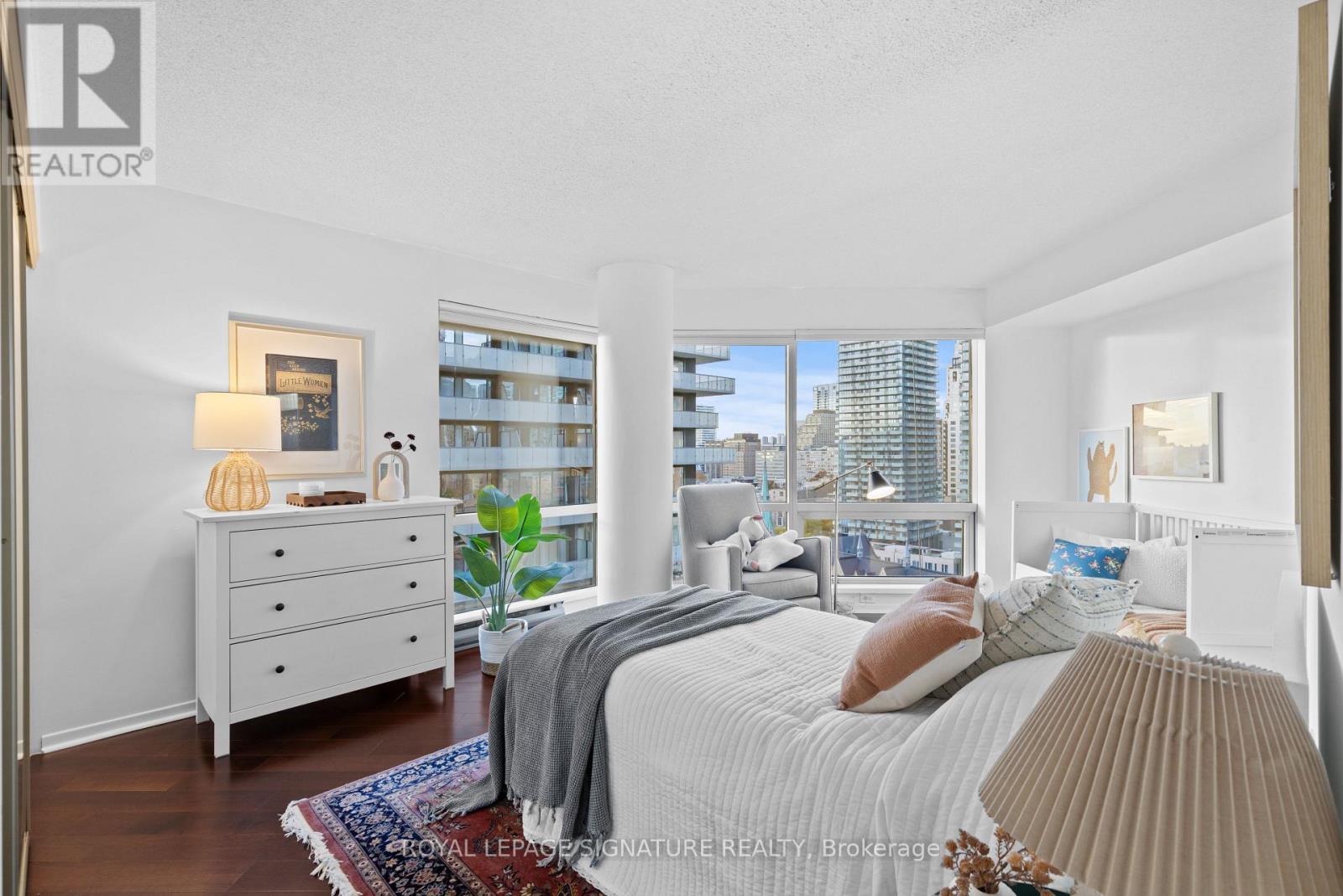 1815 - 1001 Bay Street, Toronto, Ontario  M5S 3A6 - Photo 25 - C12512676