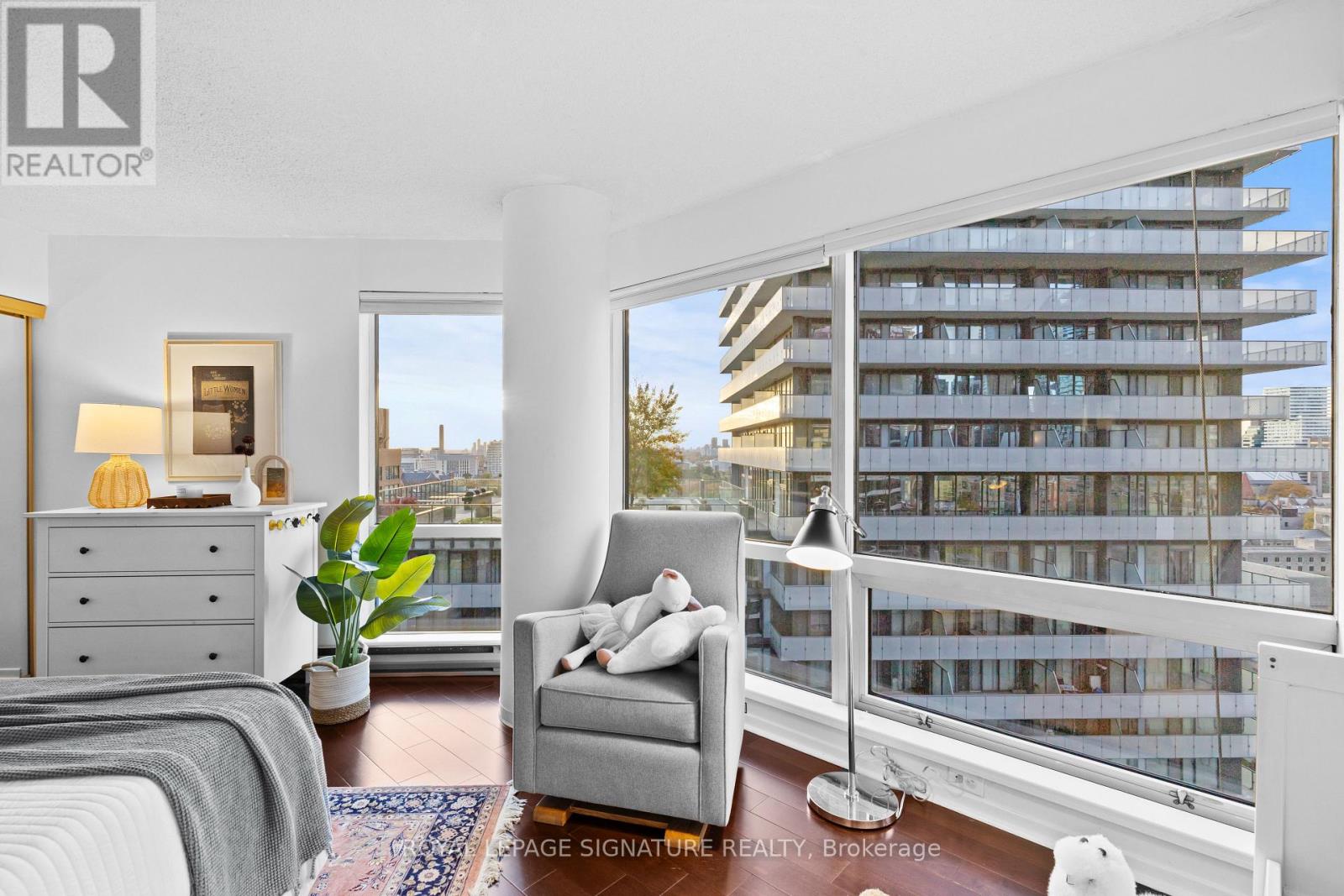 1815 - 1001 Bay Street, Toronto, Ontario  M5S 3A6 - Photo 28 - C12512676