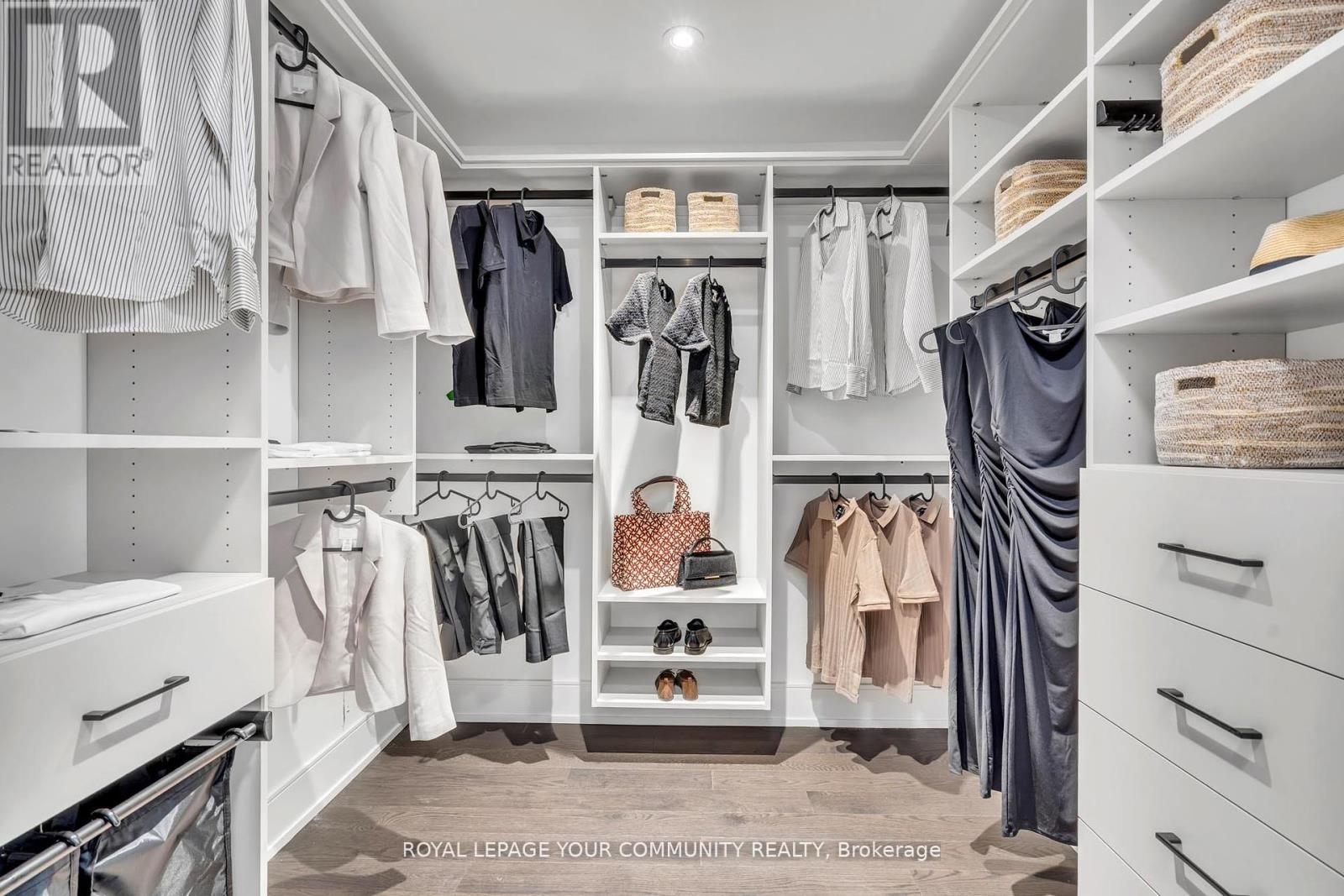 101 - 10 Inn On The Park Drive, Toronto, Ontario  M3C 0P9 - Photo 28 - C12512678