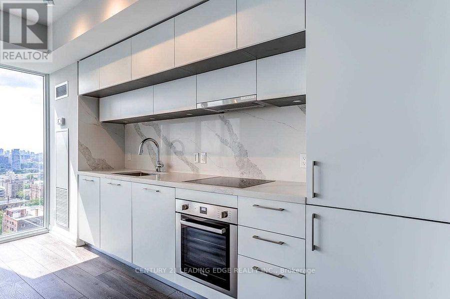 2111 - 99 Foxbar Road, Toronto, Ontario  M4V 0B2 - Photo 13 - C12512692