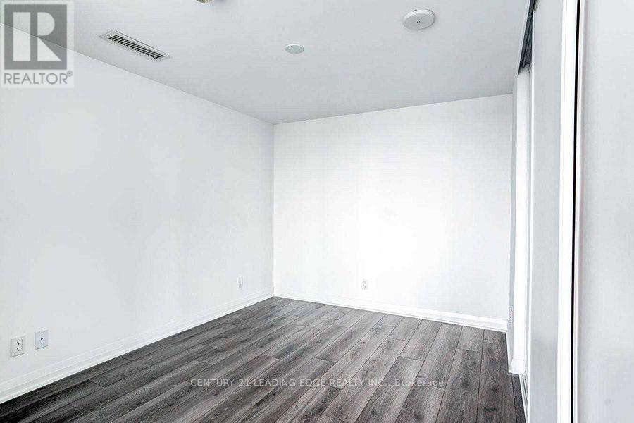 2111 - 99 Foxbar Road, Toronto, Ontario  M4V 0B2 - Photo 15 - C12512692