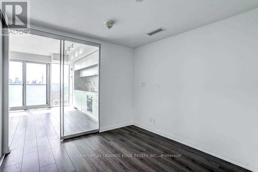 2111 - 99 Foxbar Road, Toronto, Ontario  M4V 0B2 - Photo 17 - C12512692