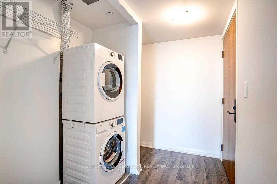 2111 - 99 Foxbar Road, Toronto, Ontario  M4V 0B2 - Photo 20 - C12512692