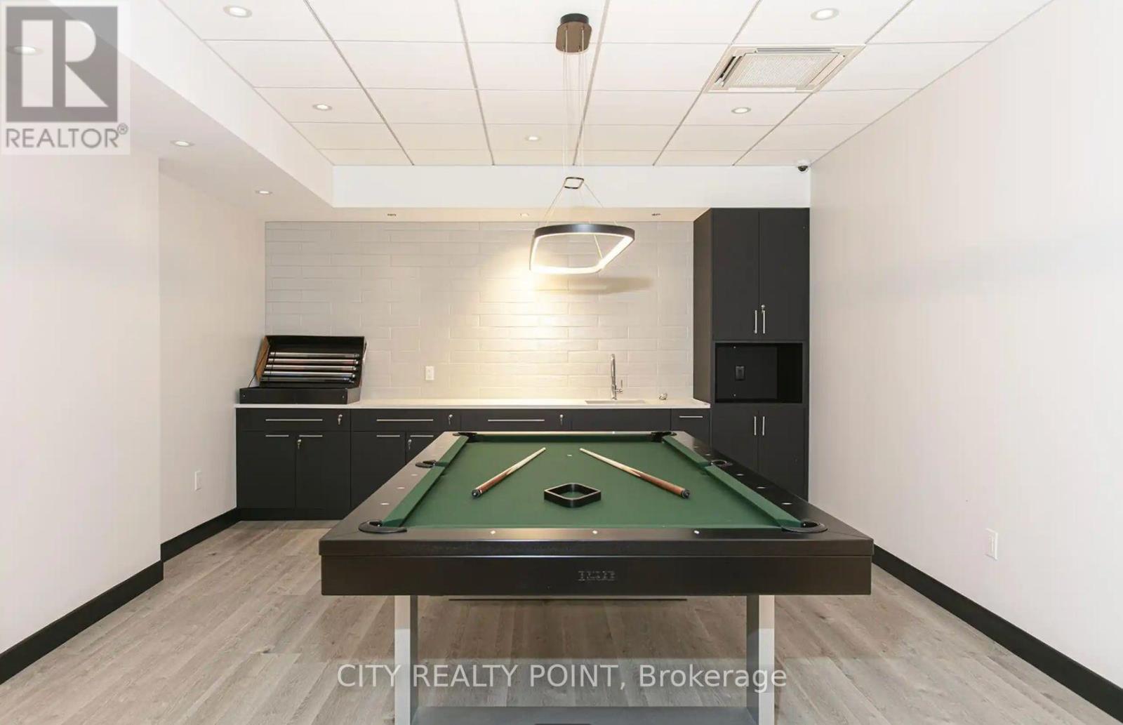 1008 - 33 Isabella Street, Toronto, Ontario  M4Y 2P7 - Photo 17 - C12512728