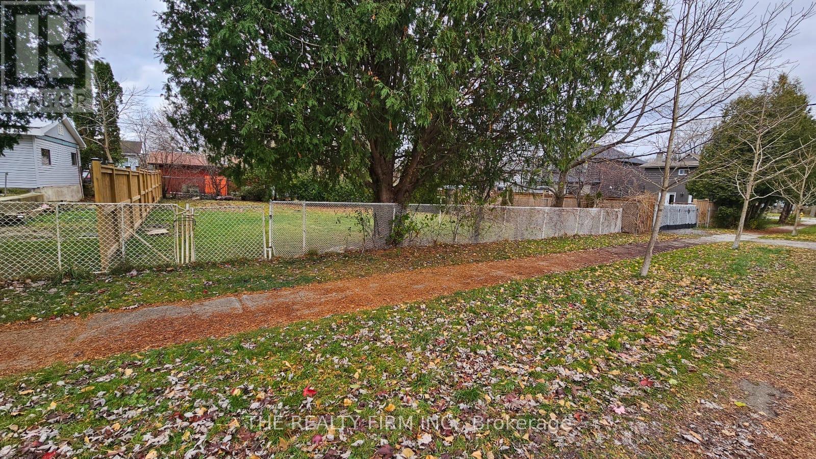 75 Highwood Avenue, London South, Ontario  N6J 1S1 - Photo 6 - X12512758