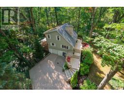 10257 WOODPARK COURT, Lambton Shores, Ontario