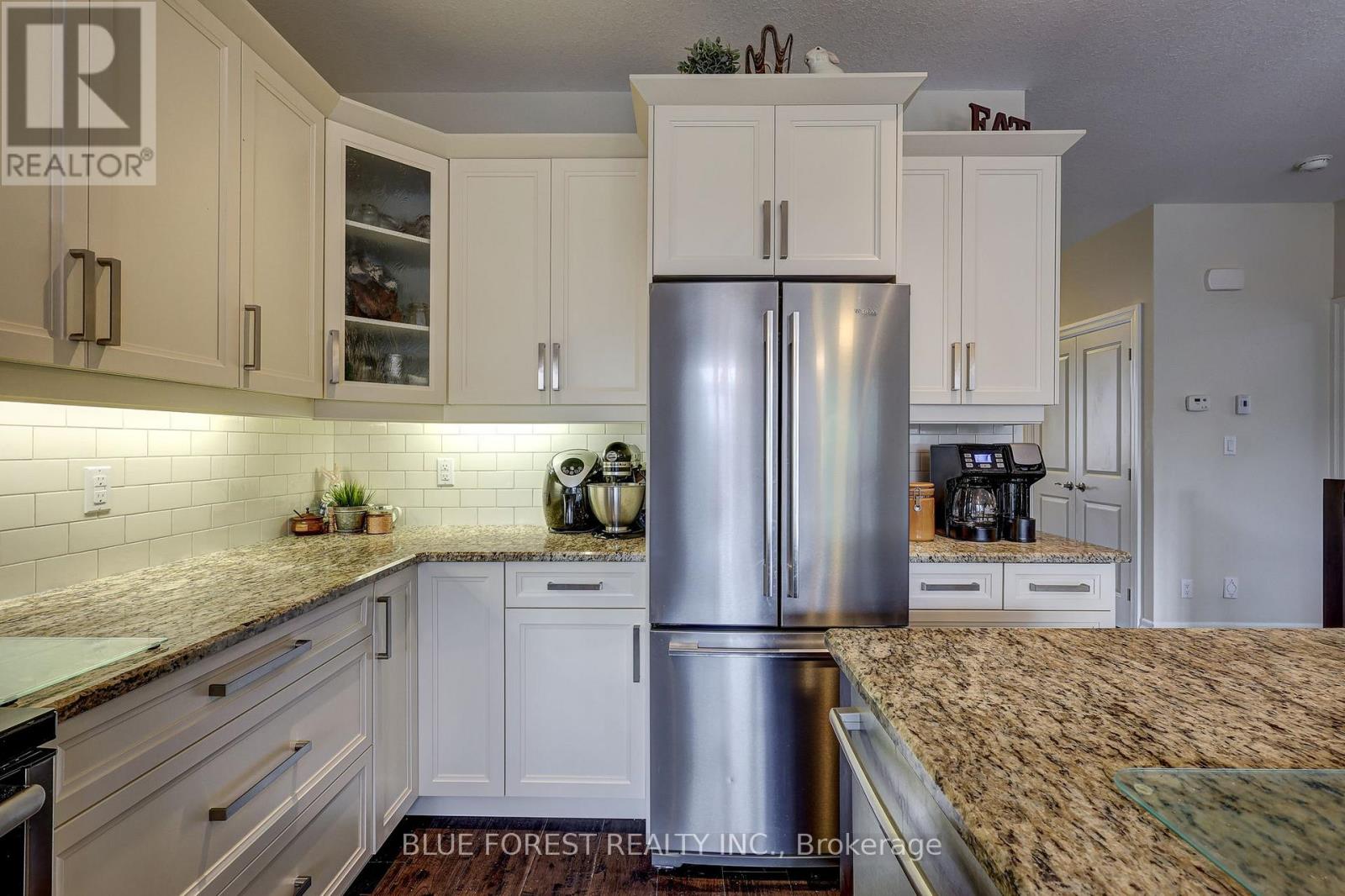 81 - 9 Dausett Drive, Middlesex Centre, Ontario  N0L 1R0 - Photo 28 - X12512950