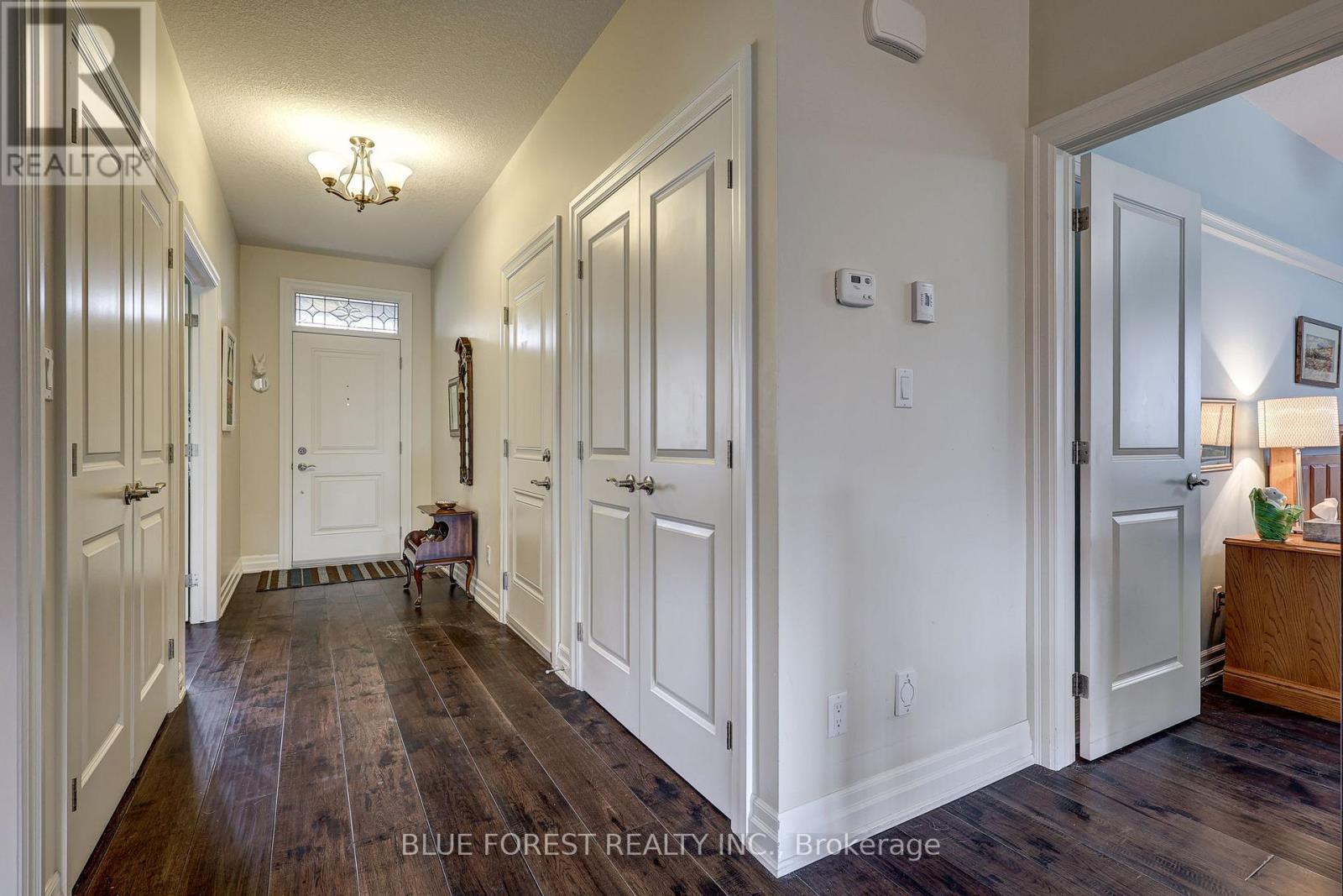 81 - 9 Dausett Drive, Middlesex Centre, Ontario  N0L 1R0 - Photo 6 - X12512950