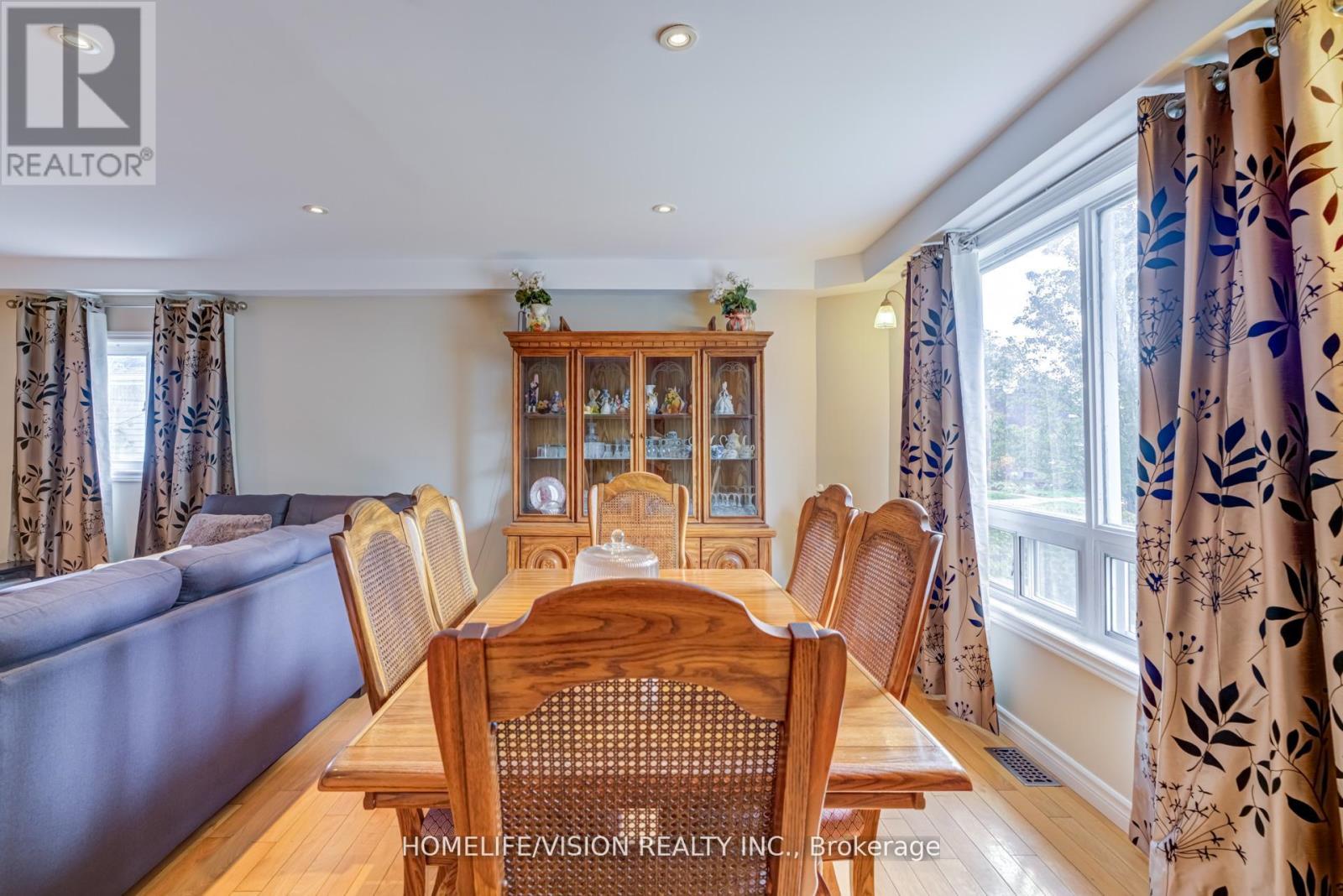 103 Gladstone Avenue, Oshawa, Ontario  L1J 4E4 - Photo 11 - E12512652