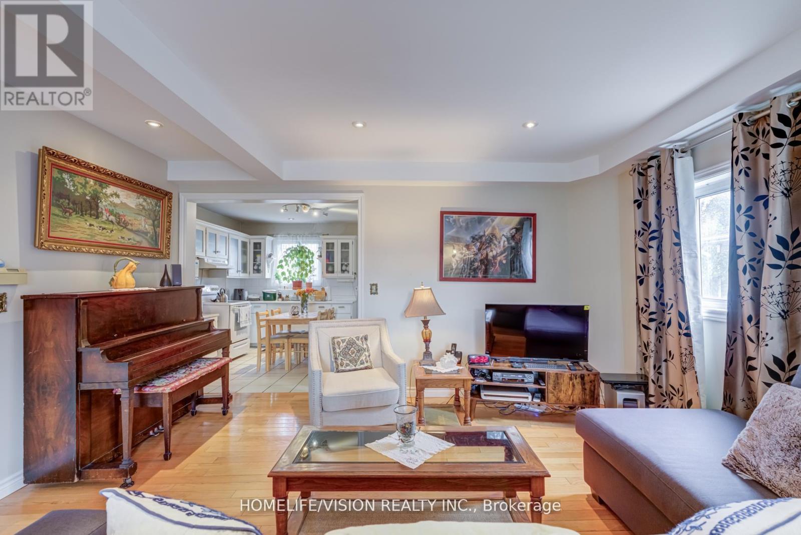 103 Gladstone Avenue, Oshawa, Ontario  L1J 4E4 - Photo 8 - E12512652