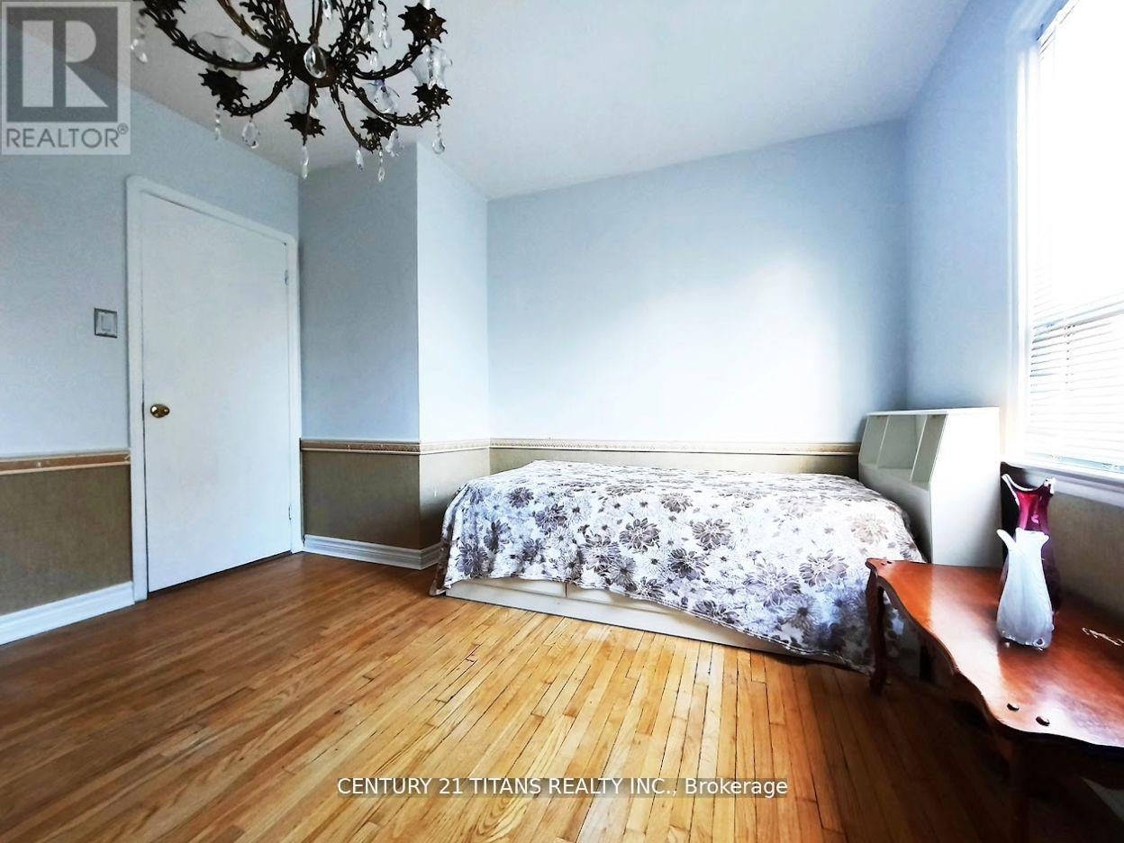 3 Saugeen Crescent, Toronto, Ontario  M1K 3M8 - Photo 13 - E12512680