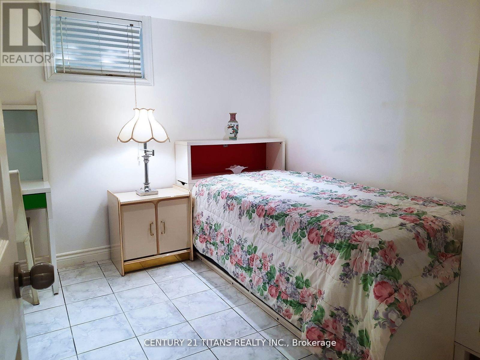 3 Saugeen Crescent, Toronto, Ontario  M1K 3M8 - Photo 24 - E12512680