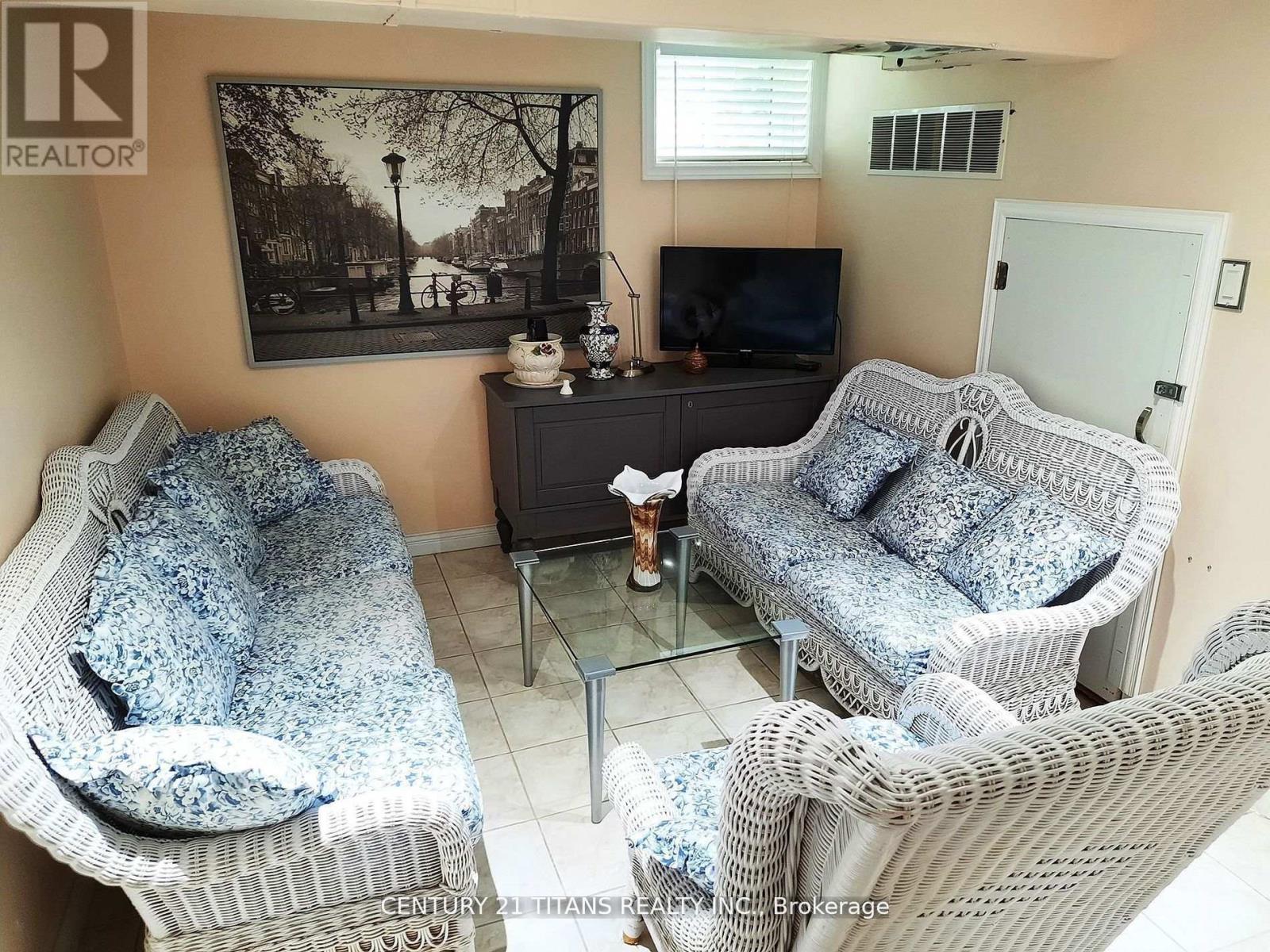 3 Saugeen Crescent, Toronto, Ontario  M1K 3M8 - Photo 25 - E12512680