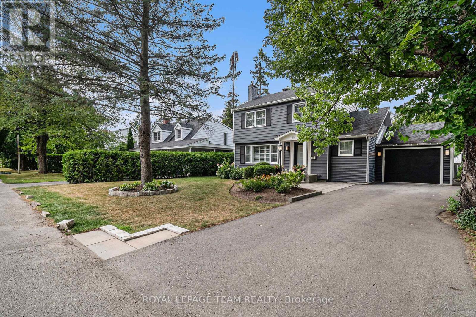 50 Kilbarry Crescent, Ottawa, Ontario  K1K 0H1 - Photo 2 - X12512750