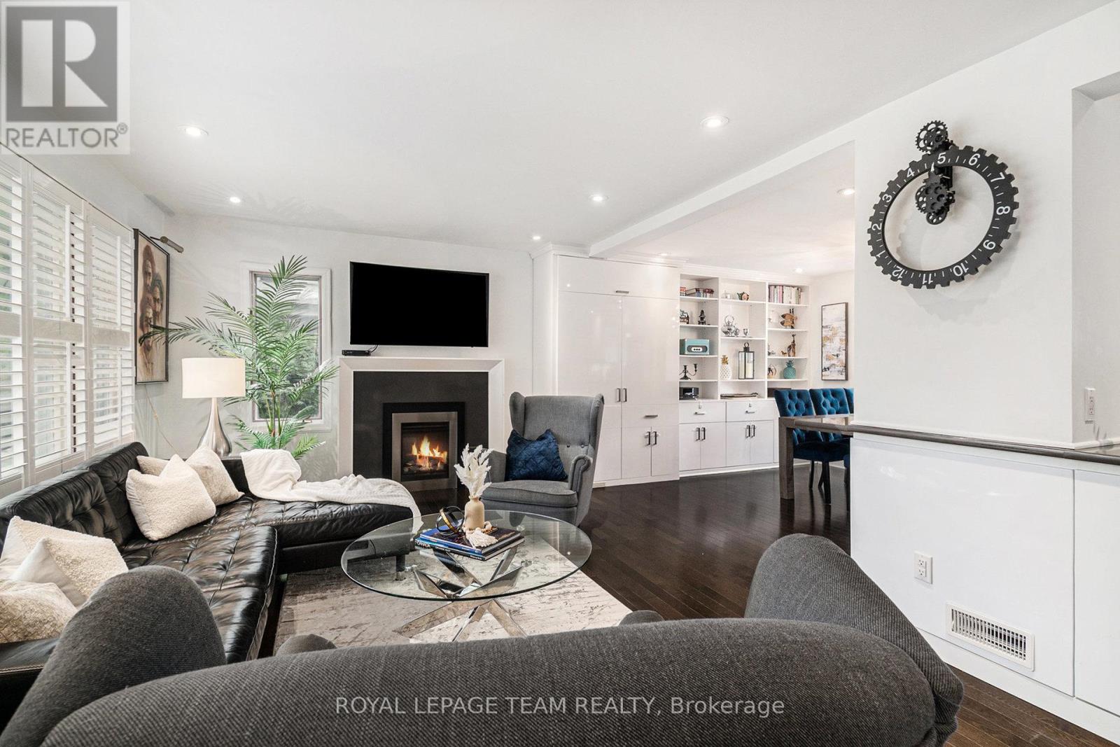 50 Kilbarry Crescent, Ottawa, Ontario  K1K 0H1 - Photo 4 - X12512750